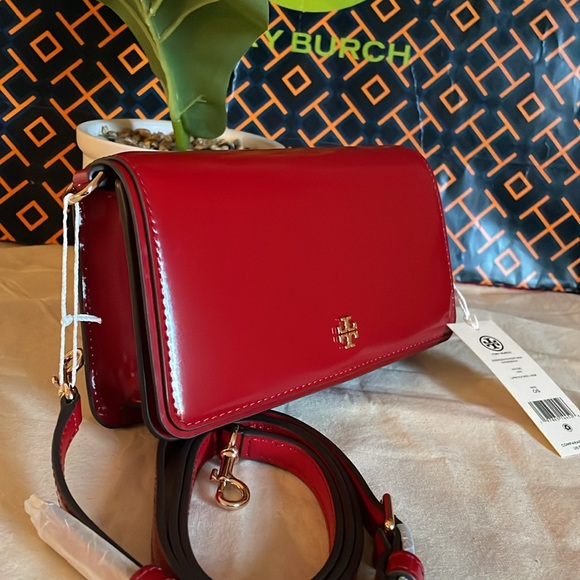 New, authentic tory burch Emerson patent mini crossbody red - Picture 2 of 11